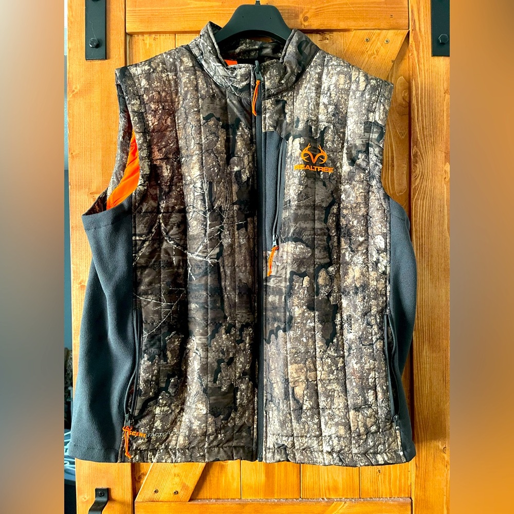 Realtree Camo Vest with Orange